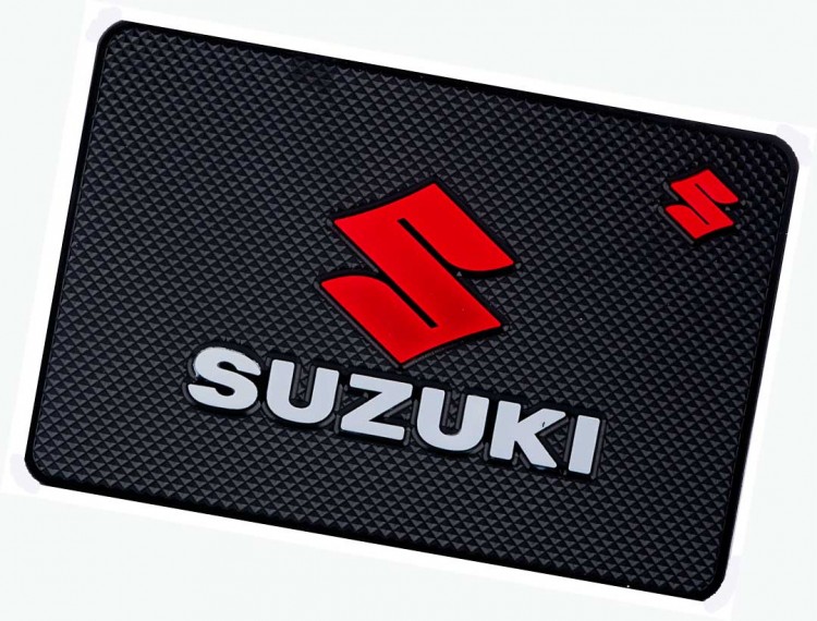 Коврик на панель Suzuki 18.5*13 см        