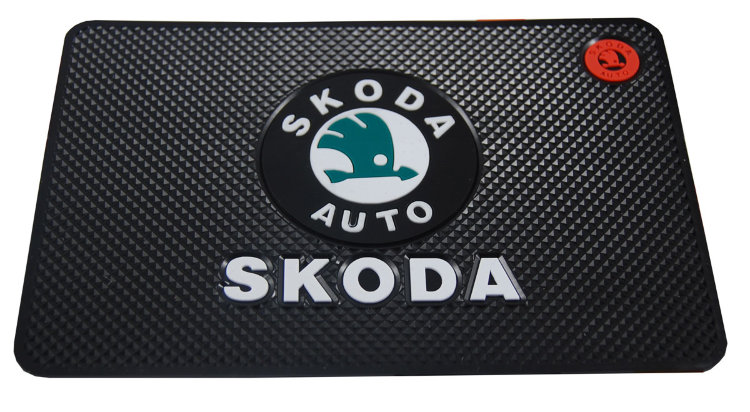 Коврик на панель Skoda 20*13 см