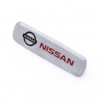 Изображение товара Шильдик Nissan для ковров и органайзеров 